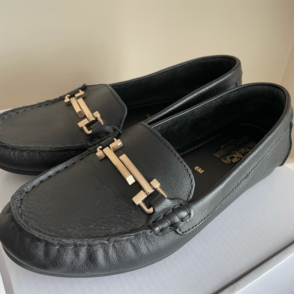 Coach and Four Loafer - Black - In new condition